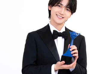 「第二十回 声優アワード」主演声優賞・戸谷菊之介インタビュー 「これからも探求心や研究心を欠かさずにいたい」 | キャスト | レポート