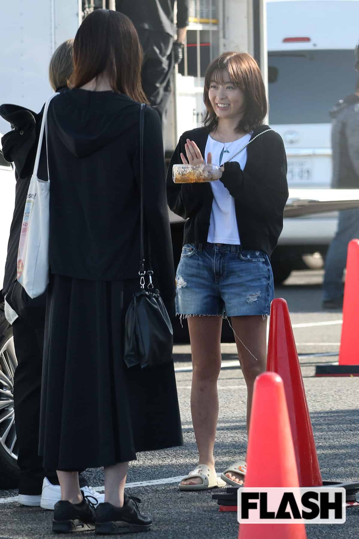 森七菜「月9」主演で見せた弾ける夏衣装！