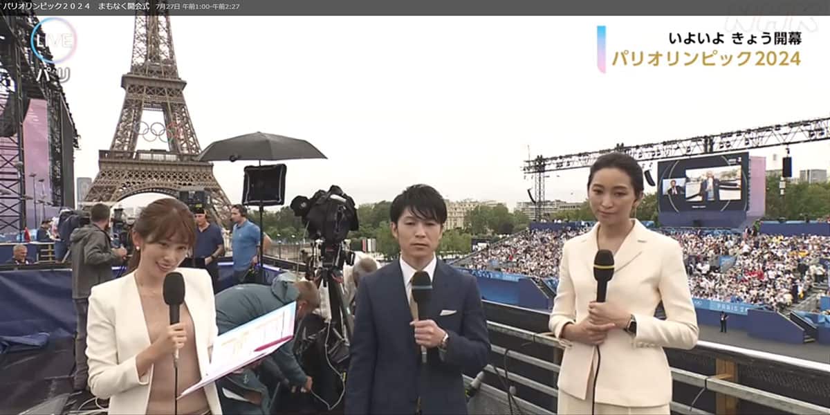 物議をかもした中川アナのベージュインナー（左・写真はNHKプラスより）