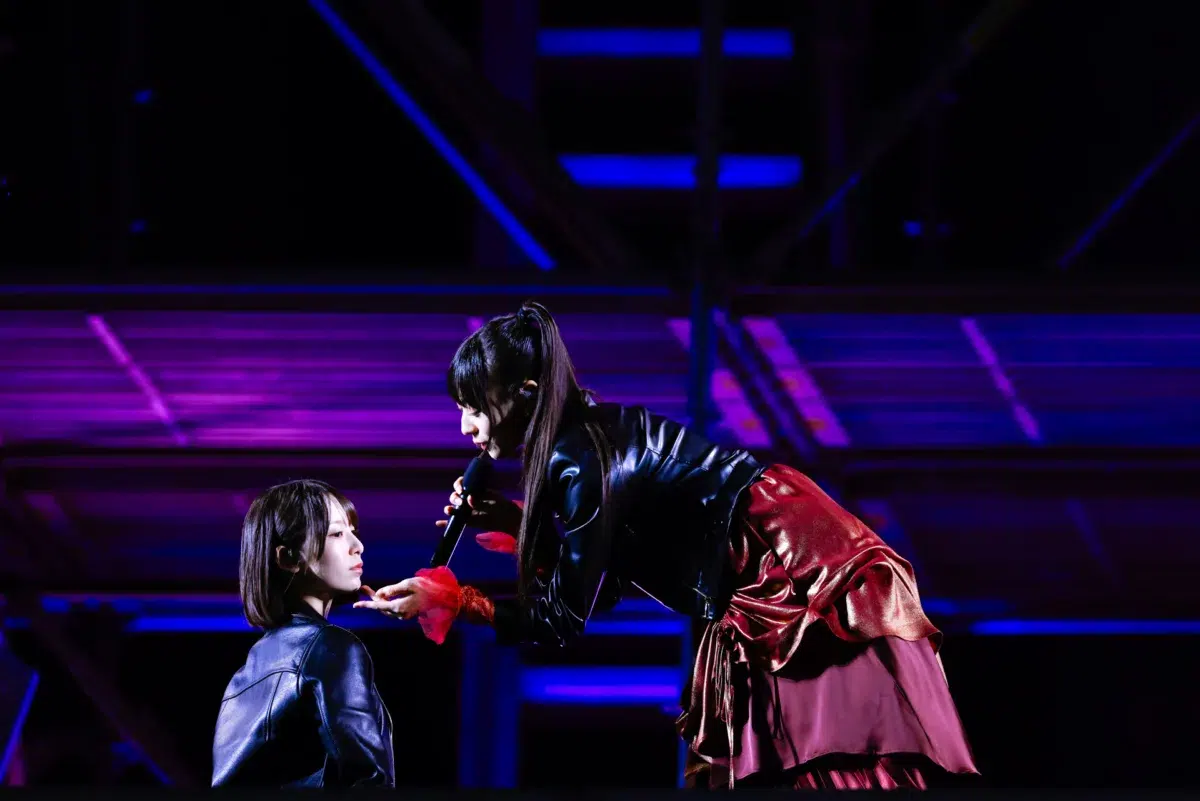 初披露の新曲は、情熱的なラテン系！サプライズ満載だった日向坂46 七周年ライブ