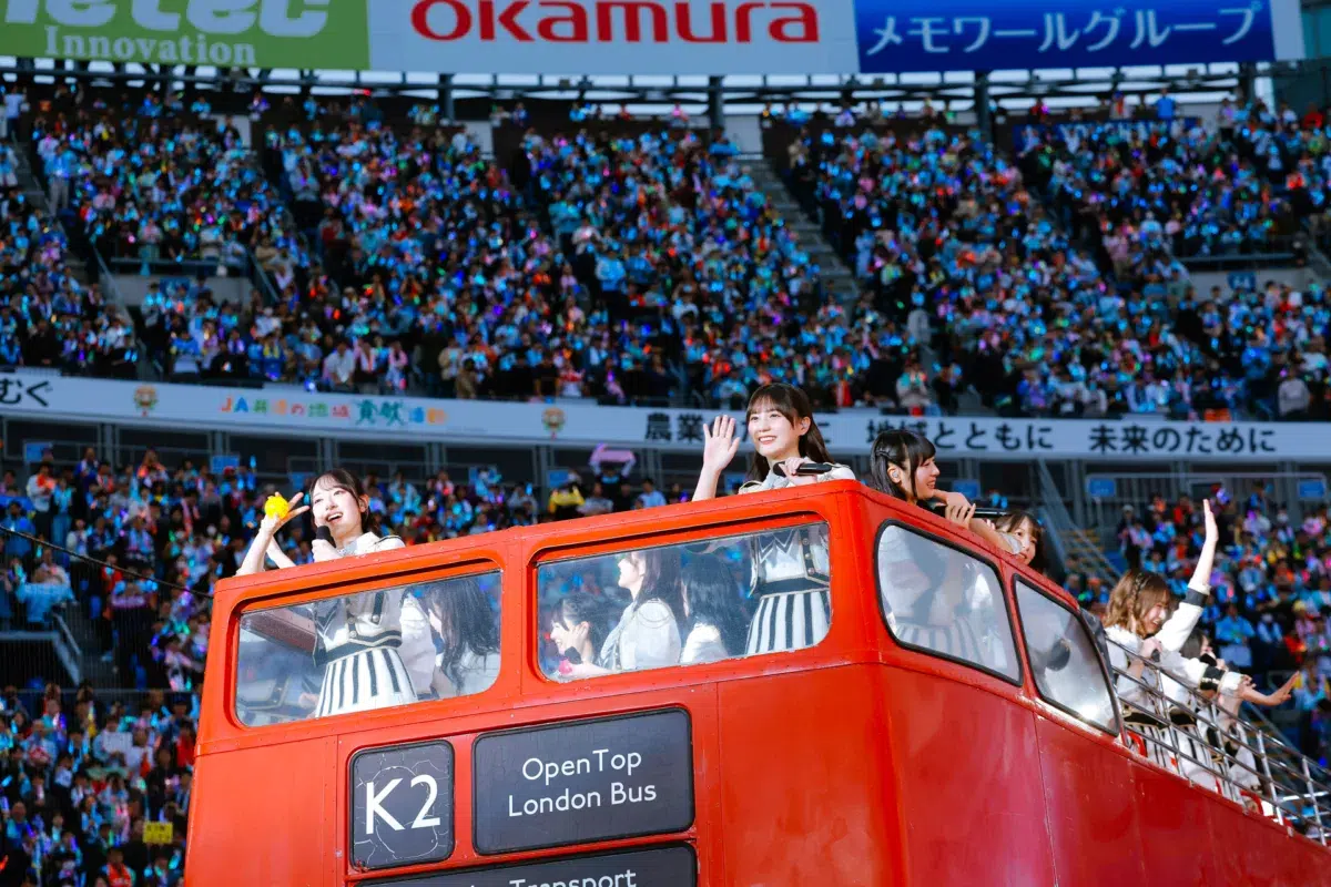 初披露の新曲は、情熱的なラテン系！サプライズ満載だった日向坂46 七周年ライブ