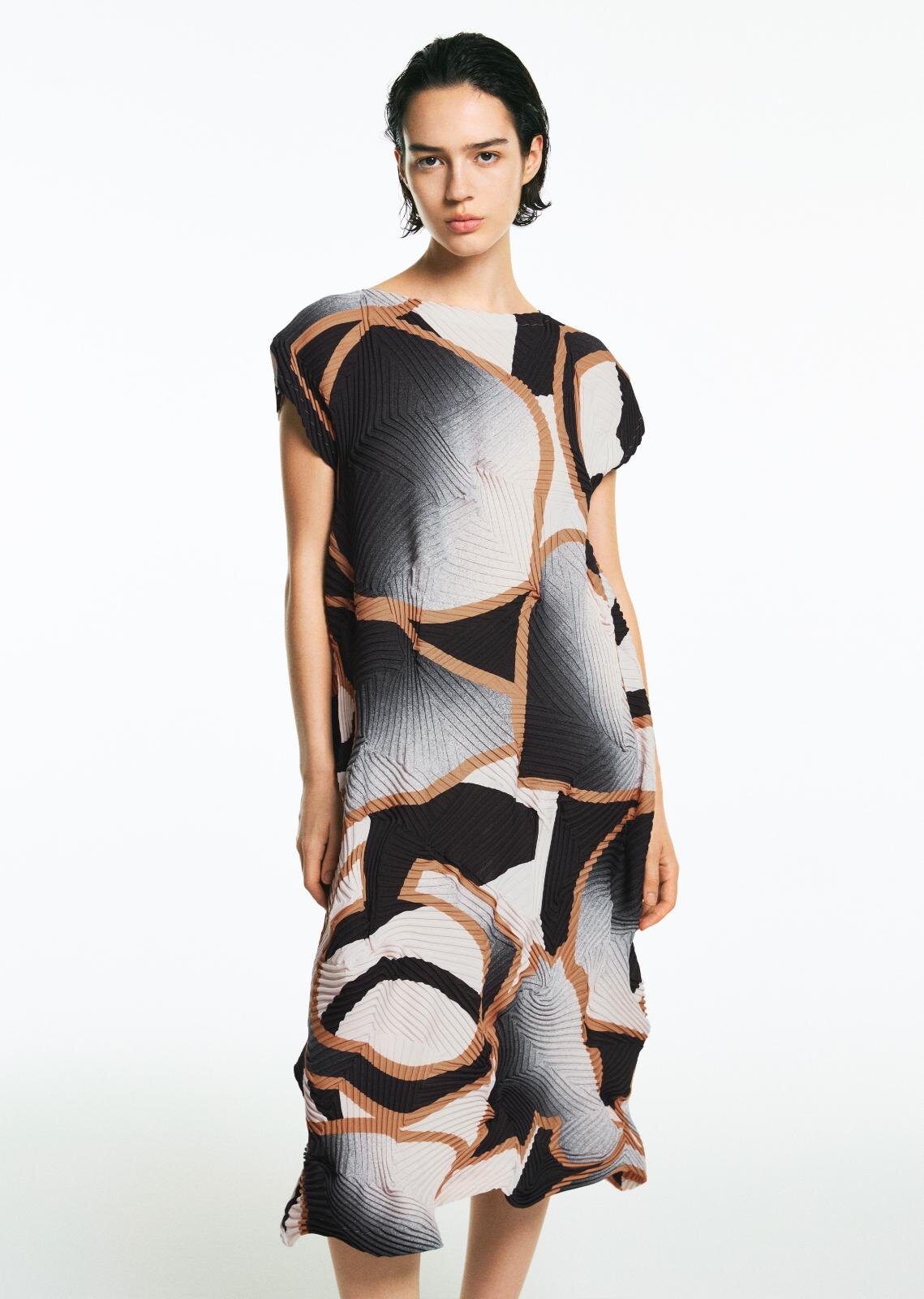 ワンピース(TYPE-XV 001)