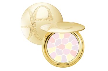 エレガンスの名品パウダー「ラ プードル オートニュアンス」に、“真珠のツヤ肌”を叶える26年夏新色 - ファッションプレス