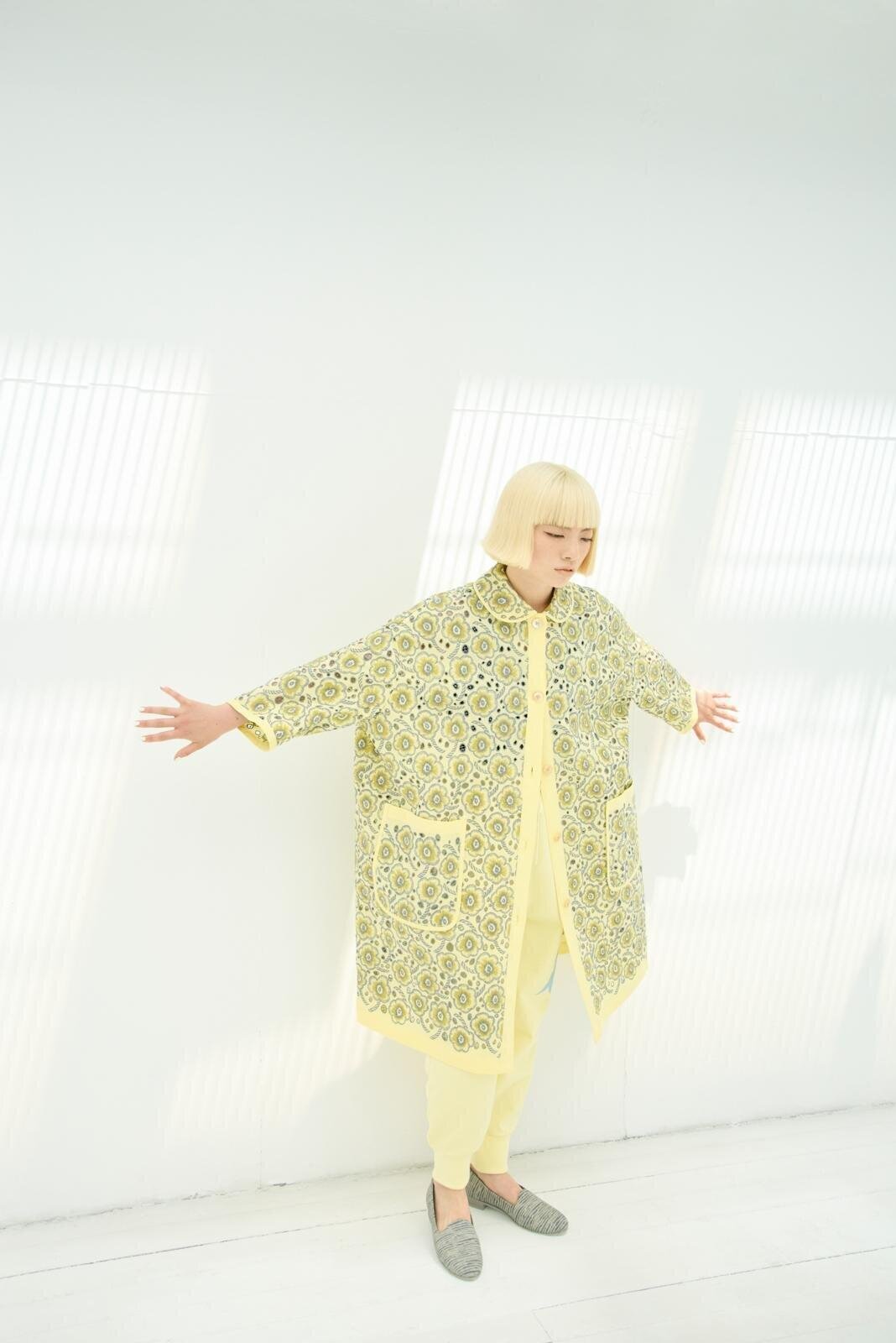 ミナ ペルホネンのソックス、“鳥や植物”のレースチャームが揺れるデザイン＆トロール漂うハイソックス｜写真11