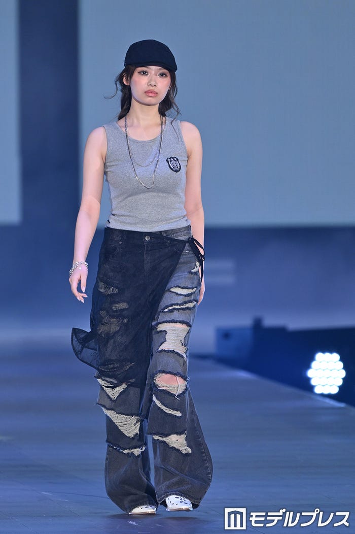 濱岸ひより（C）モデルプレス