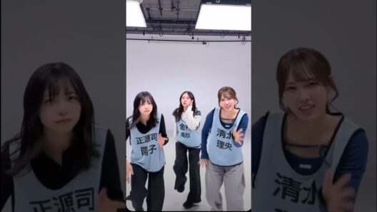 おすしにた～てにり～おの訳のわからないカオスな踊りを見てあげてくださたい💃🤣🥰　#日向坂46 #カオス #shorts