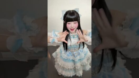 ドレスふわふわー！👗🩵#iLiFE #虹羽みに #10