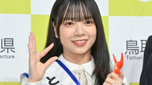 日向坂46卒業発表の山口陽世、一人旅ショット公開 人混みでの自撮りに「普通にいてびっくり」「オーラ隠せてない」の声