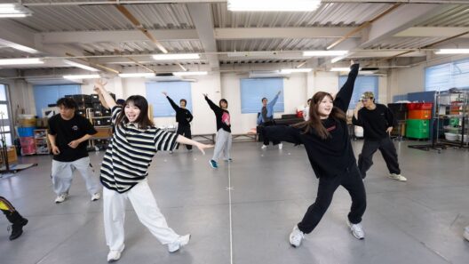 石田亜佑美、村山彩希らが魅せる、アイドルにあこがれる姉妹の絆と成長　梅棒 21st STAGE『ラヴ・オール!!』稽古場レポート - ぴあエンタメ情報