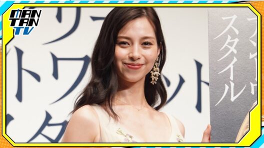 中条あやみ、ロココ調ドレスで美しく　展覧会「マリー・アントワネット・スタイル」をアピール