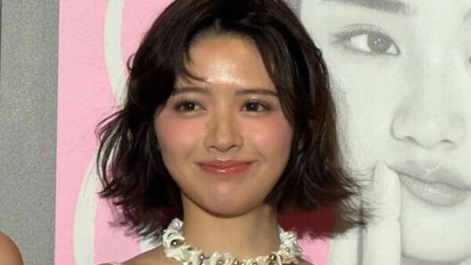 【 FRUITS ZIPPER・鎮西寿々歌 】　ViViモデルとして登場　「LOVEなもの」問われ即答　〝焼き鳥とビールと餃子が幸せ〟　櫻坂46・山﨑天　〝守屋麗奈のマネをしておけば…〟|au Webポータル芸能ニュース