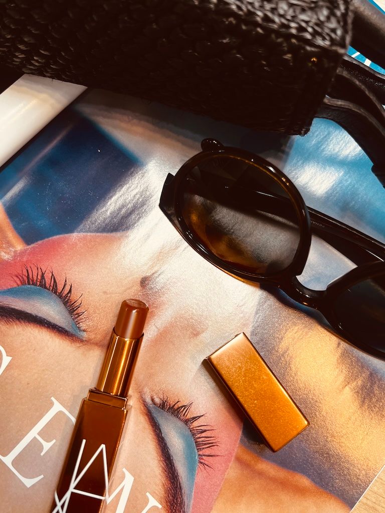 アフターグロー リップバーム N 231A ¥4180/NARS