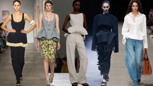 ペプラムトップが再燃。2026年らしく着こなす最旬コーデ術 | Vogue Japan