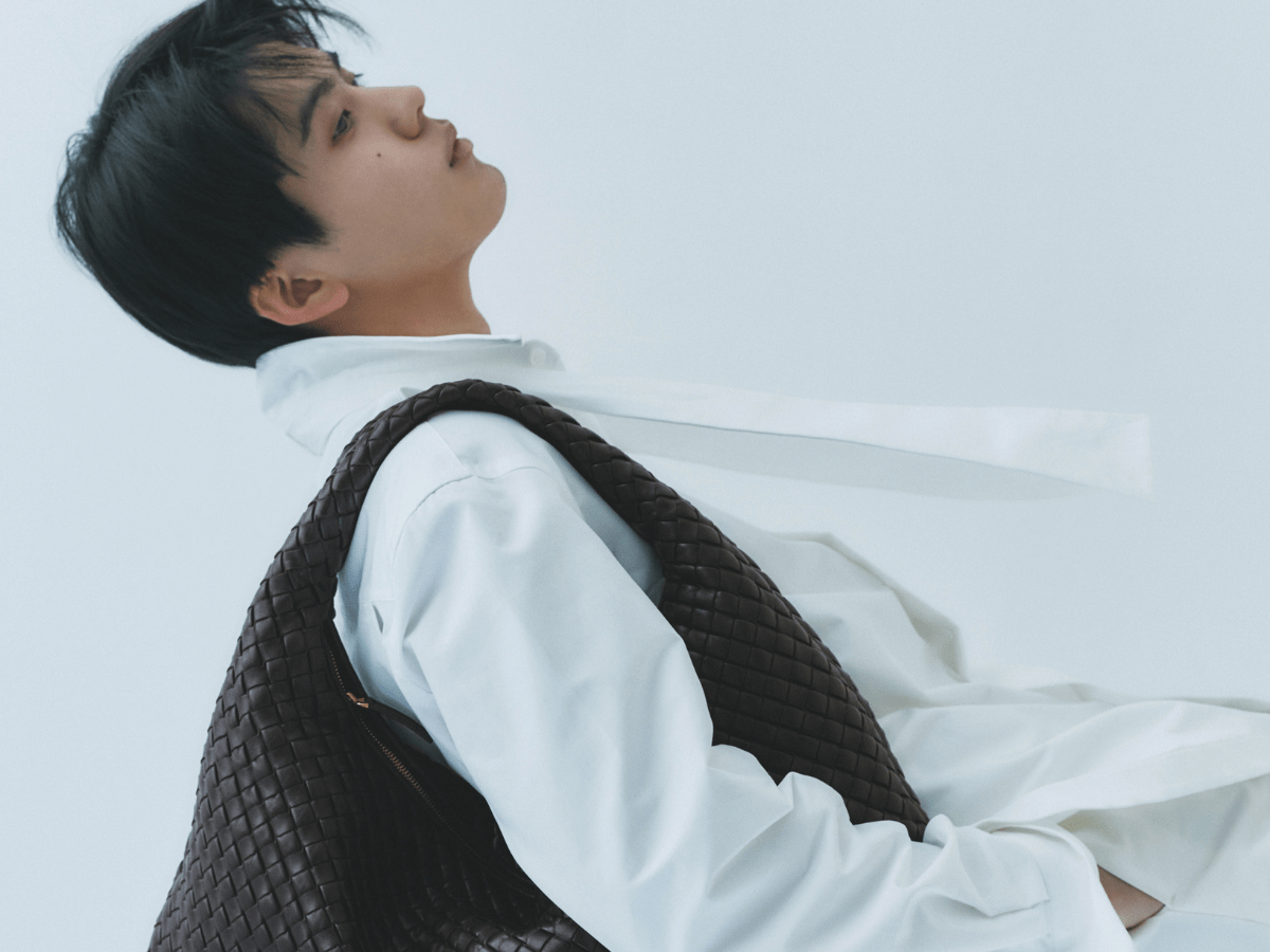 新生「ボッテガ・ヴェネタ」、記念すべき「リーバイス®」...今狙うべき8つの新作アイテム[Mew!]