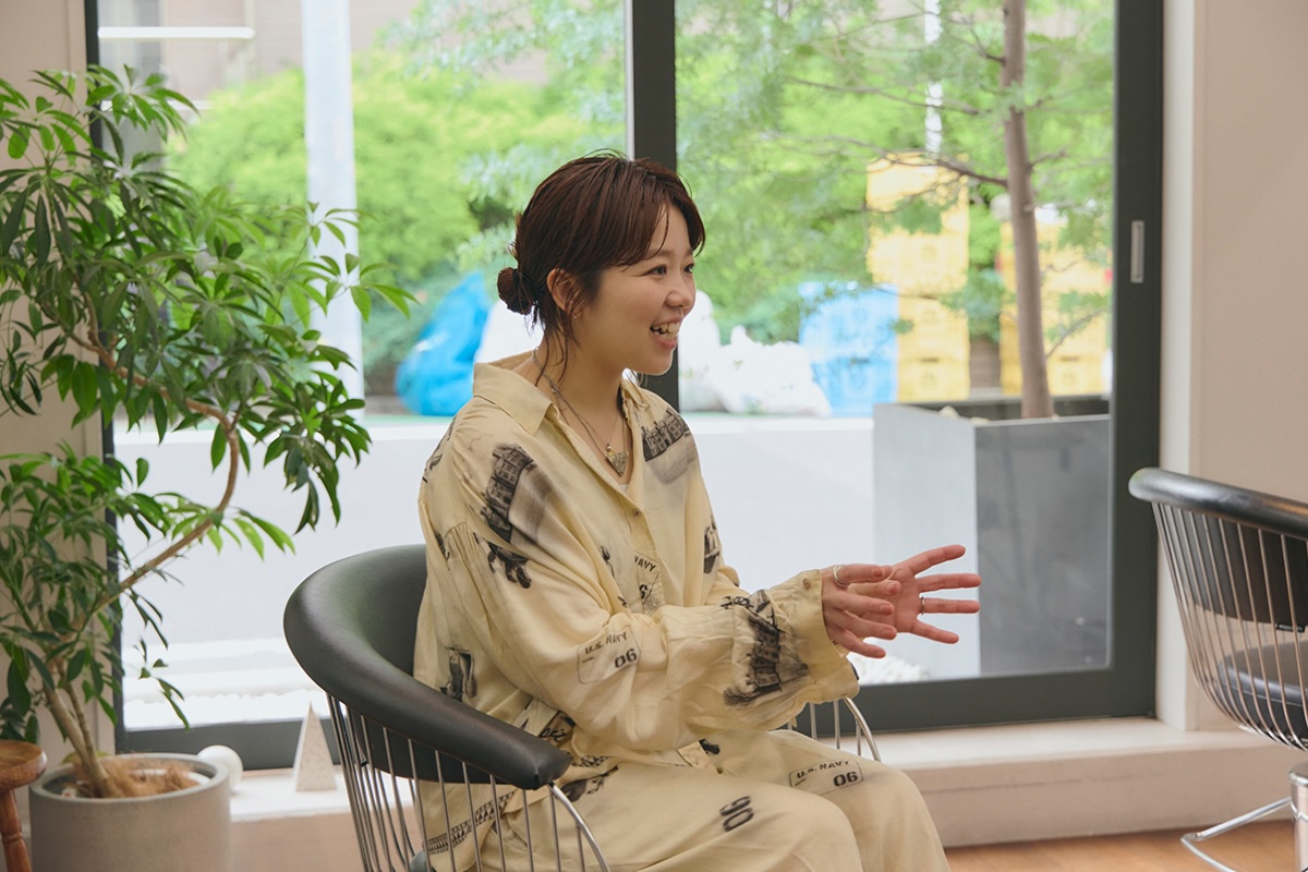 吉田愛「ハンク」スタイリスト