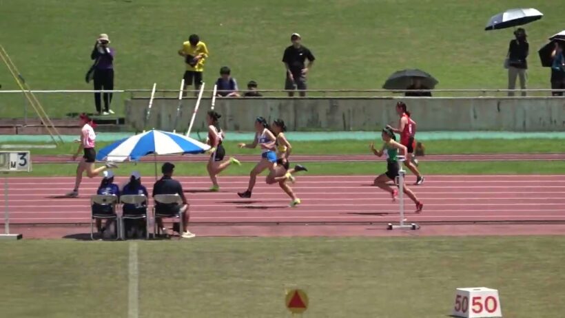 20260829124537ｼﾞｭﾆｱｵﾘﾝﾋﾟｯｸｶｯﾌﾟU16宮崎陸上大会3女100ｍ予選3組 永岡栄玲南3/宮崎(久峰中)12"94
