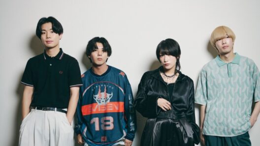 yutoriが鳴らす、弱さを肯定する音楽の「秘密」──「声」で紡いだ想いと、バンドの進化
