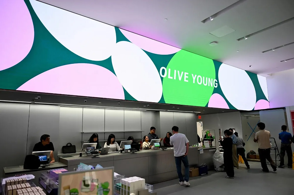 韓国最大のヘルス＆ビューティストア「オリーブヤング」は5月、米国1号店をカリフォルニア州パサデナに開業